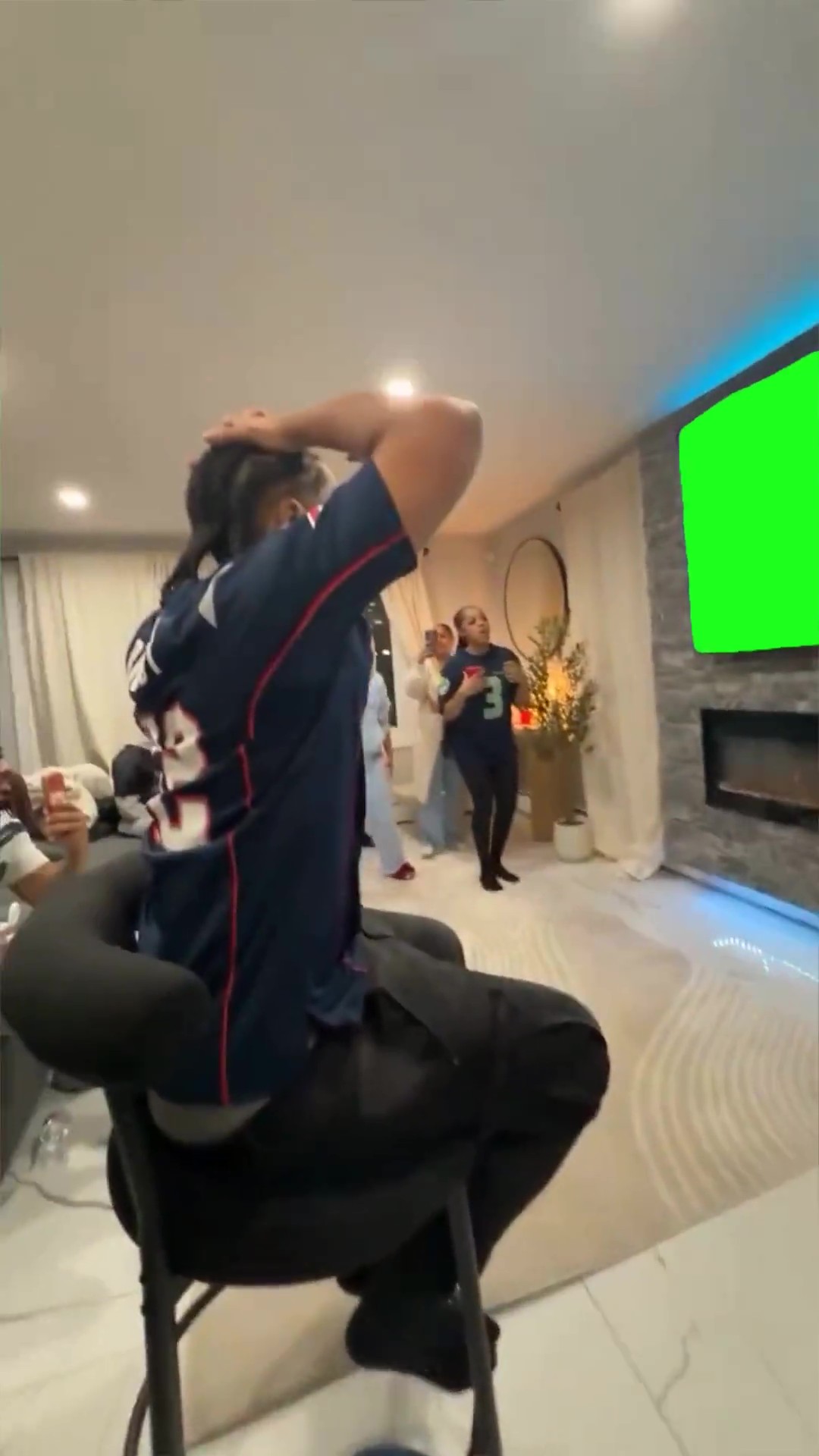 Fan breaks tv green screen